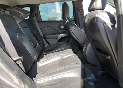2019 Jeep Cherokee Latitude Plus from USA, damaged, VIN 1C4PJMLB0KD362793